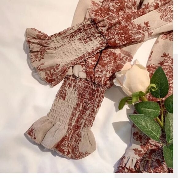 BEIGE FRENCH VINTAGE FLORAL DRESS - Picture 13 of 16